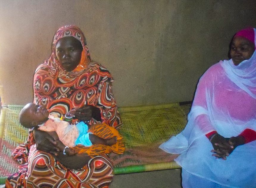 GOAL trained midwife Manahil visits new mother Hana and her 5 month old baby. Manahil helped Hanan have a home delivery in Sudan